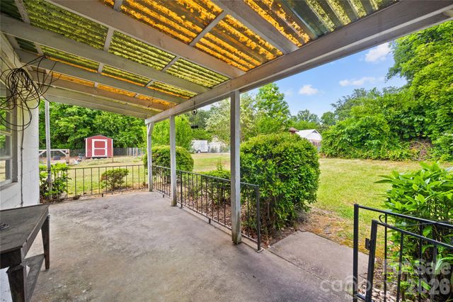 419 S Pearl Street, Troy, NC 27371
