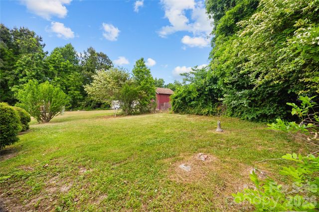 419 S Pearl Street, Troy, NC 27371