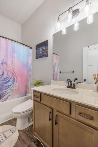 8764 Snowy Owl Road, Ooltewah, TN 37363