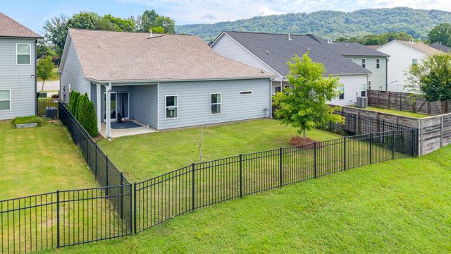 8764 Snowy Owl Road, Ooltewah, TN 37363
