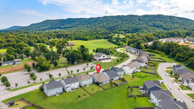 8764 Snowy Owl Road, Ooltewah, TN 37363