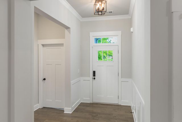8764 Snowy Owl Road, Ooltewah, TN 37363