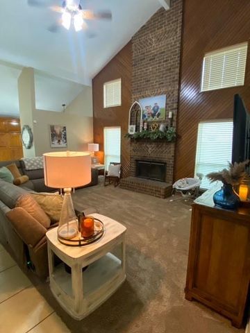 810 Live Oak Avenue, Bay City, TX 77414