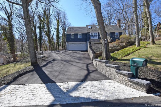 102 Longfellow Lane, Port Jefferson, NY 11777