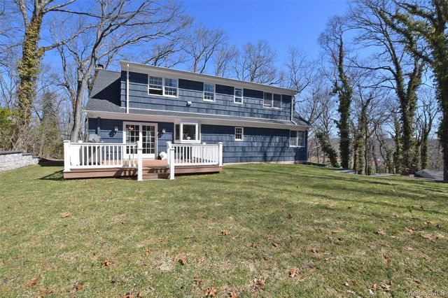 102 Longfellow Lane, Port Jefferson, NY 11777