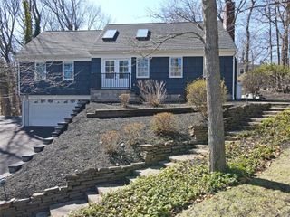 102 Longfellow Lane, Port Jefferson, NY 11777