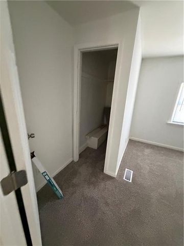 201 S Willis Avenue, Independence, MO 64050