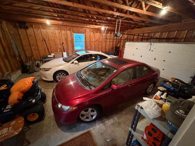 124 Beverly Drive, Chesterton, IN 46304