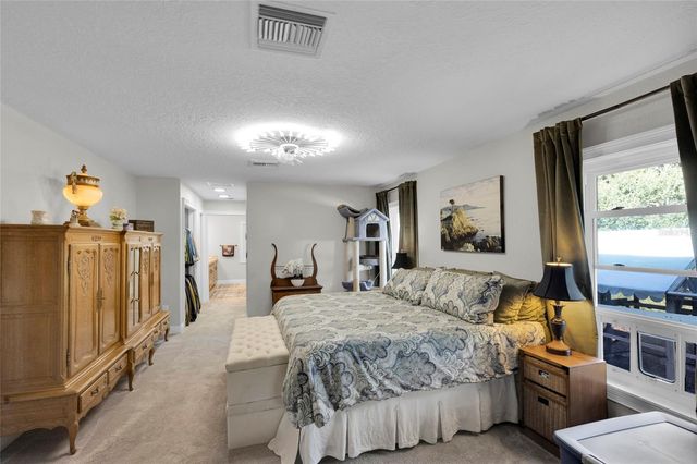 400 CARMAN DRIVE, Leesburg, FL 34748