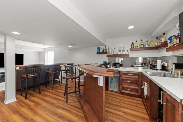 1034 Stephen Court, Aurora, IL 60502
