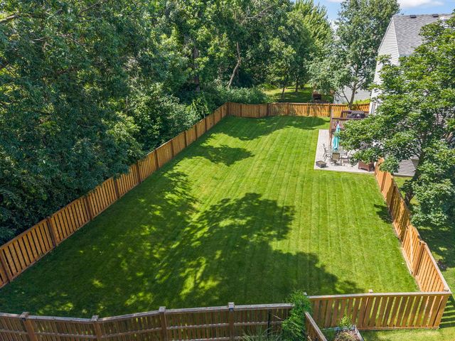 1034 Stephen Court, Aurora, IL 60502