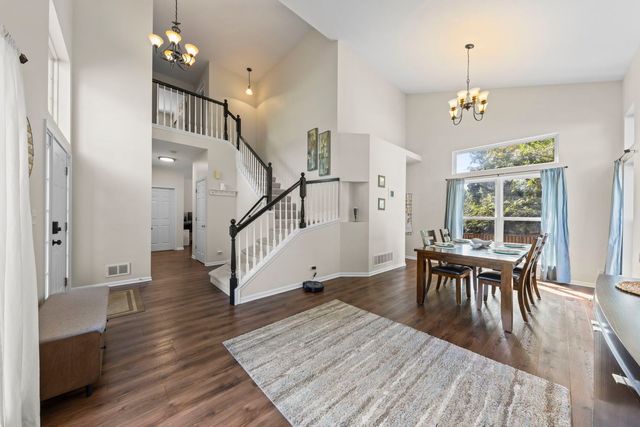 1034 Stephen Court, Aurora, IL 60502