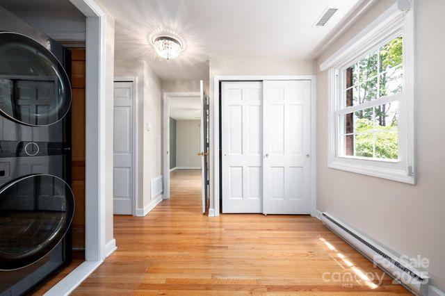 200 Allen Mountain Drive, Black Mountain, NC 28711