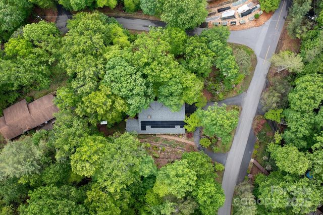 200 Allen Mountain Drive, Black Mountain, NC 28711
