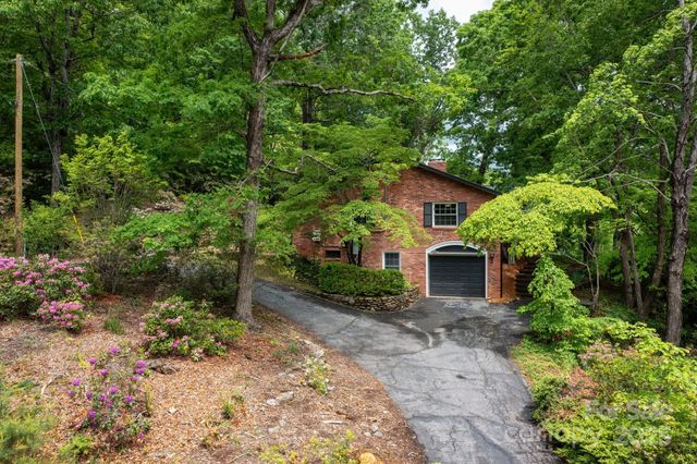 200 Allen Mountain Drive, Black Mountain, NC 28711