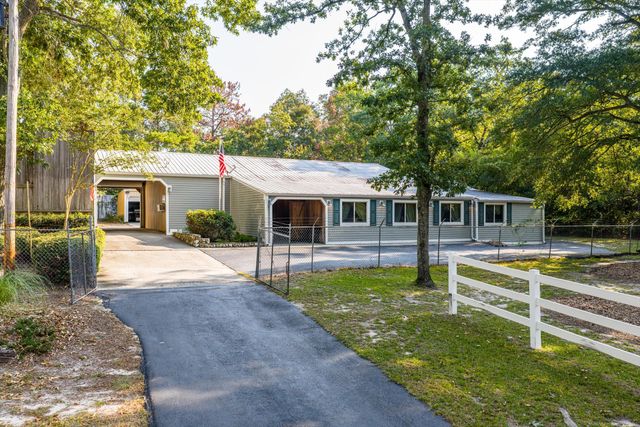 877 W Five Notch Road, North Augusta, SC 29860