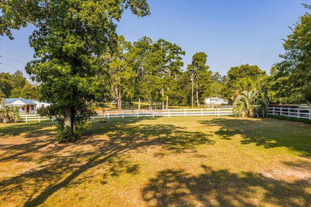877 W Five Notch Road, North Augusta, SC 29860