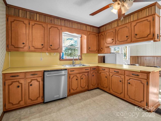 1914 Buffalo Shoals Road, Lincolnton, NC 28092