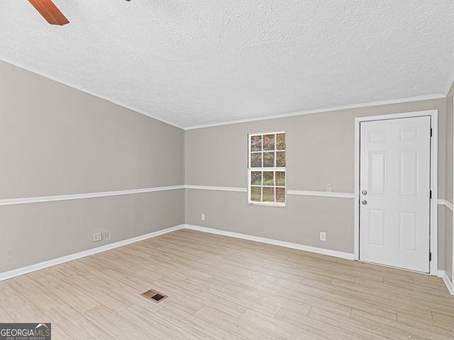 2321 N Walkers Mill Road, Griffin, GA 30223