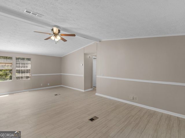 2321 N Walkers Mill Road, Griffin, GA 30223