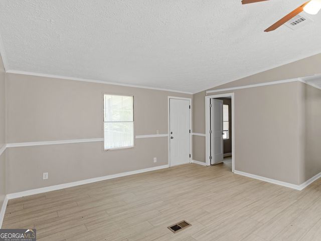 2321 N Walkers Mill Road, Griffin, GA 30223