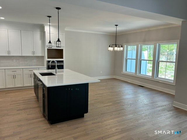 12 Village Circle 12, Guilford, CT 06437