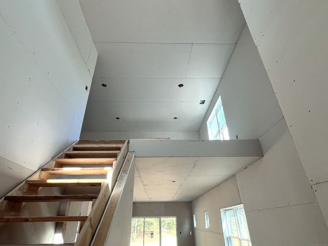 12 Village Circle 12, Guilford, CT 06437