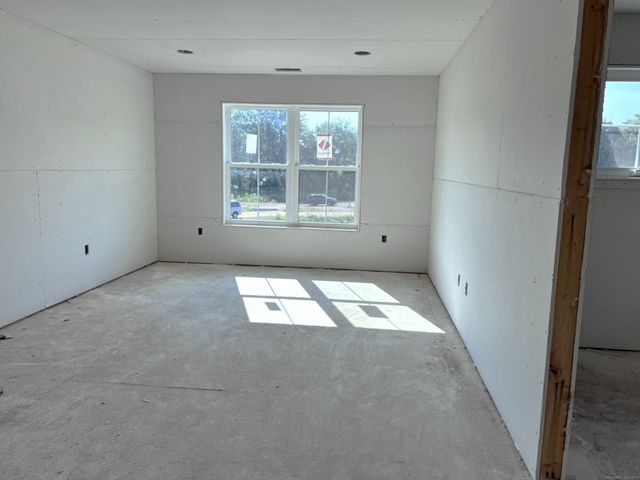 12 Village Circle 12, Guilford, CT 06437