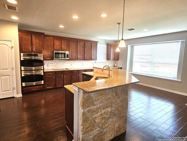 649 CAVAN, Cibolo, TX 78108