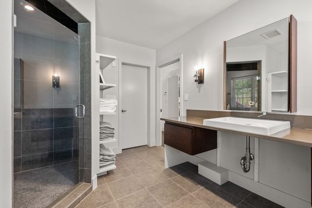 44 Meadowbrook Road, Weston, MA 02493