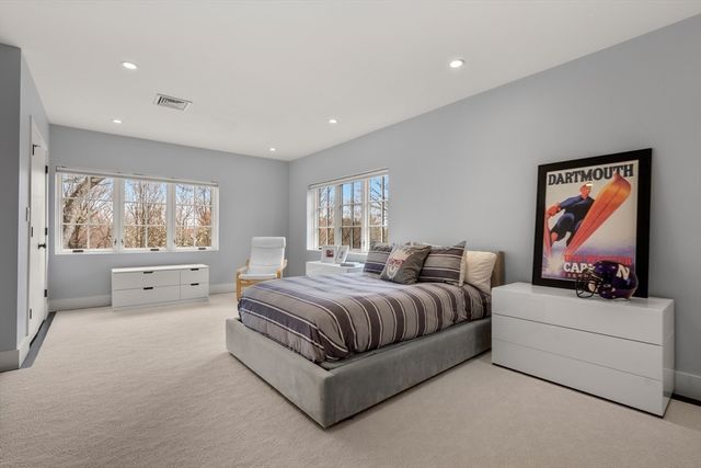 44 Meadowbrook Road, Weston, MA 02493
