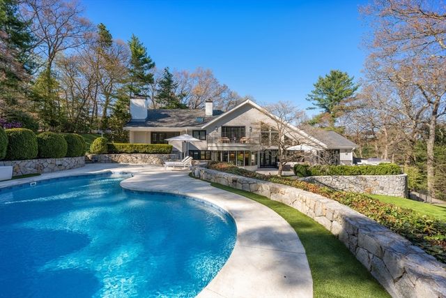 44 Meadowbrook Road, Weston, MA 02493