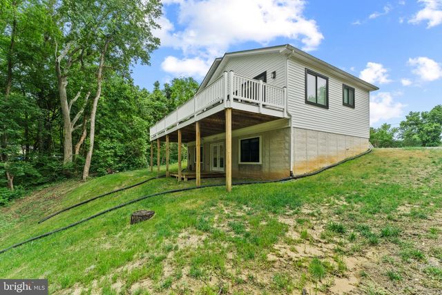 181 HAULOVER DR, Montross, VA 22520
