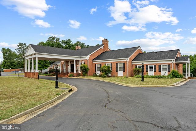 181 HAULOVER DR, Montross, VA 22520