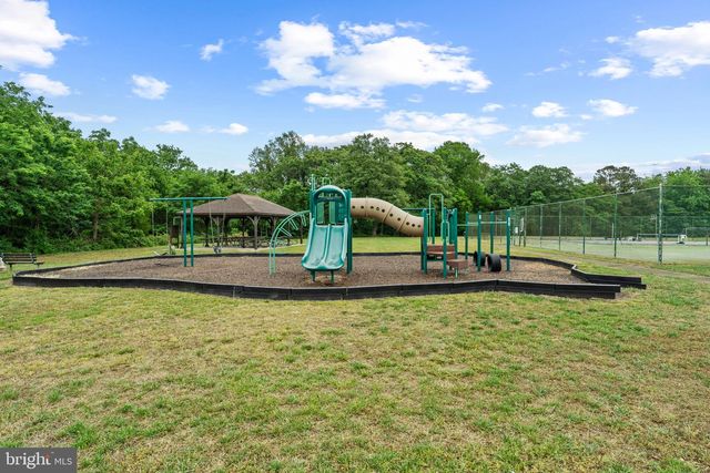 181 HAULOVER DR, Montross, VA 22520