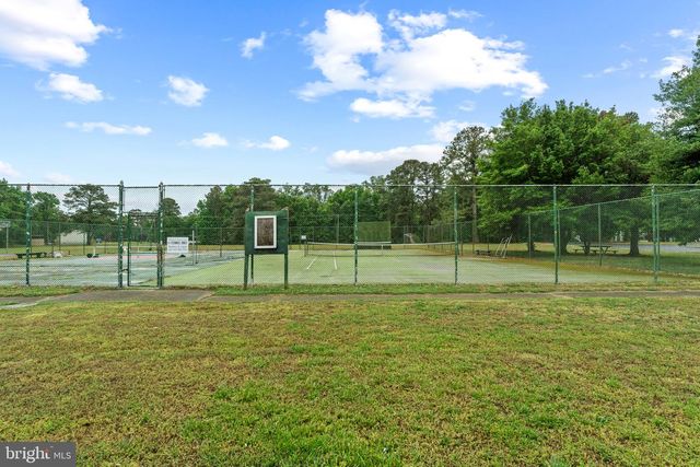 181 HAULOVER DR, Montross, VA 22520