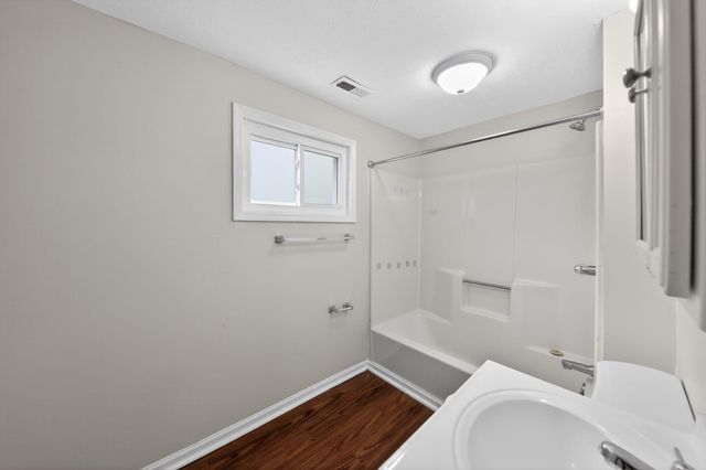 121 E 33rd Street, Covington, KY 41015
