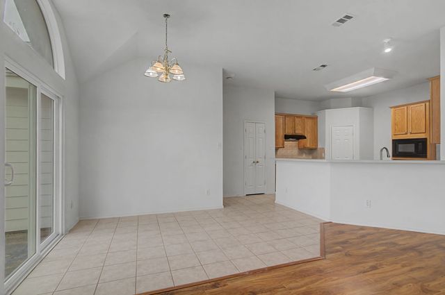 424 Autumn Park, Fort Worth, TX 76140