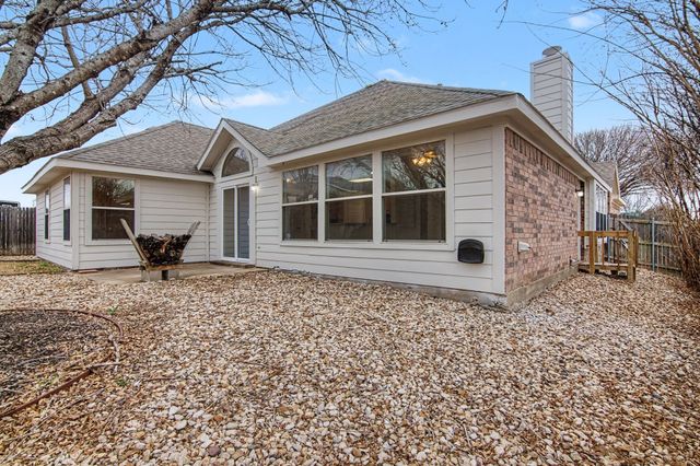 424 Autumn Park, Fort Worth, TX 76140