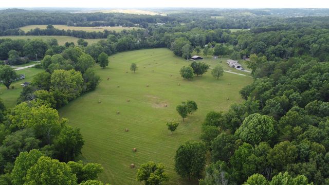 739. Old State Hwy 11, Jeffersonville, KY 40337