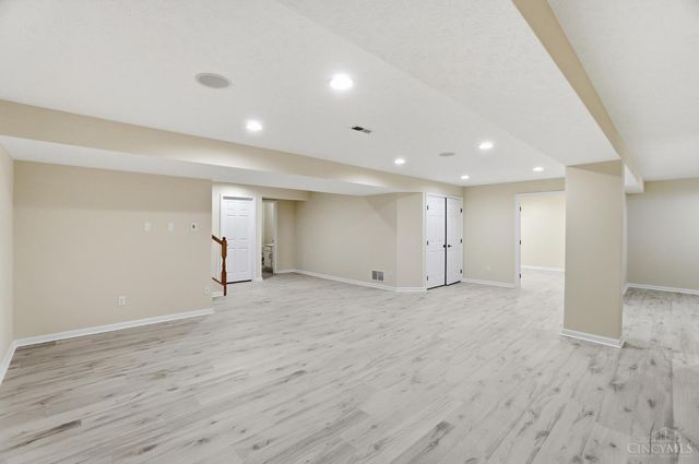 9439 Tebbs Court, Harrison, OH 45030