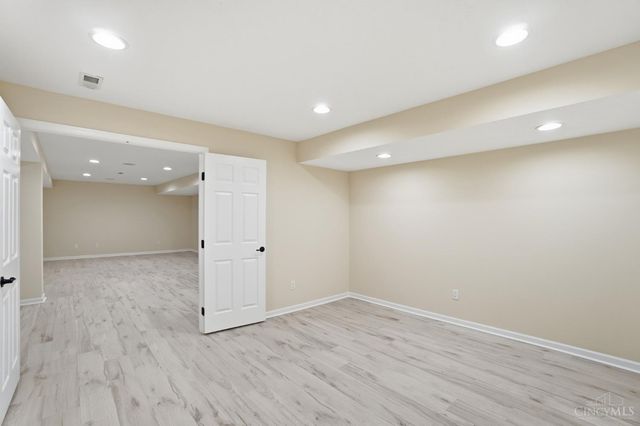 9439 Tebbs Court, Harrison, OH 45030