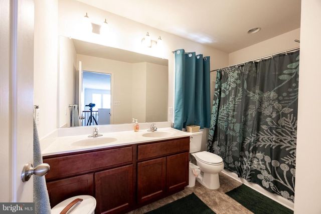 253 TWAIN ST, Gerrardstown, WV 25420
