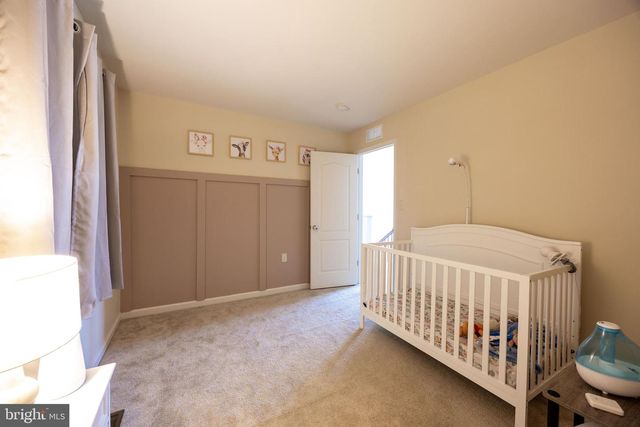 253 TWAIN ST, Gerrardstown, WV 25420