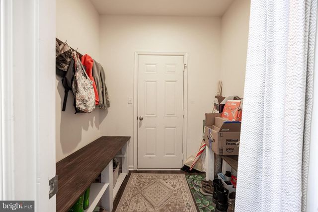 253 TWAIN ST, Gerrardstown, WV 25420