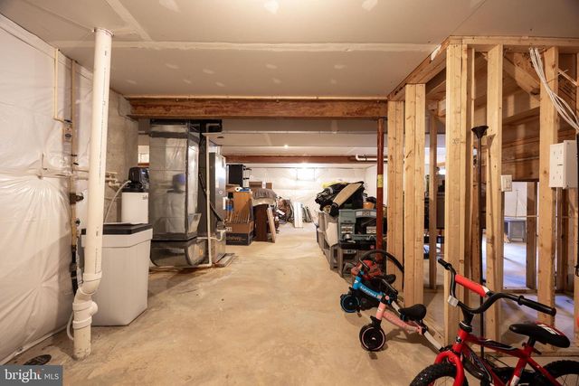 253 TWAIN ST, Gerrardstown, WV 25420