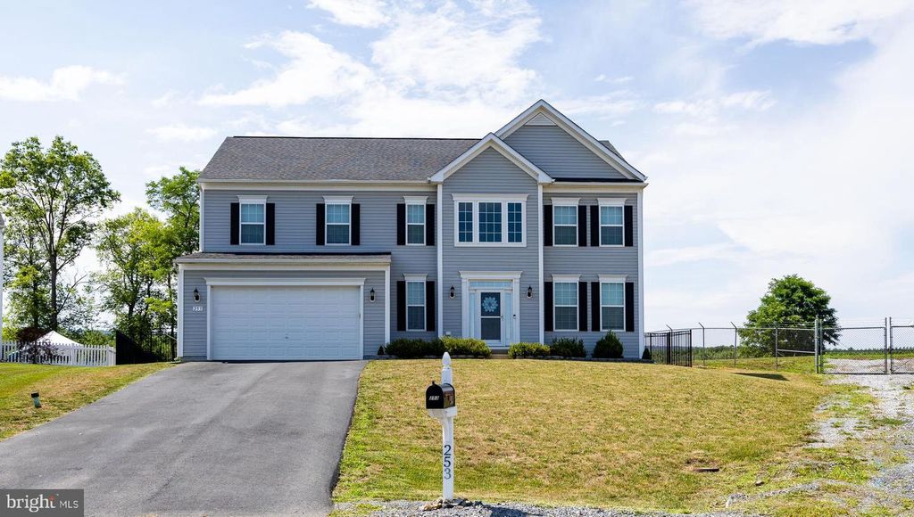 253 TWAIN ST, Gerrardstown, WV 25420