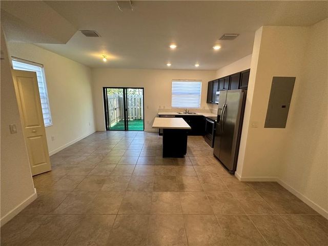 377 NE 208th Terrace 377, Miami, FL 33179