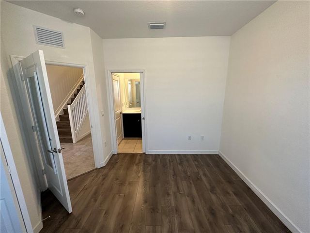 377 NE 208th Terrace 377, Miami, FL 33179