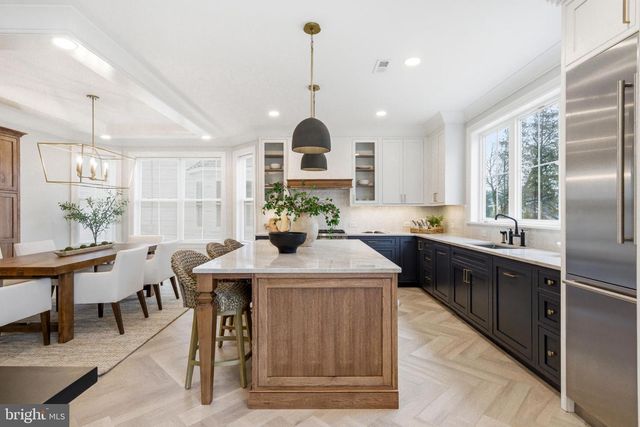 110 AVONDALE AVE., Haddonfield, NJ 08033